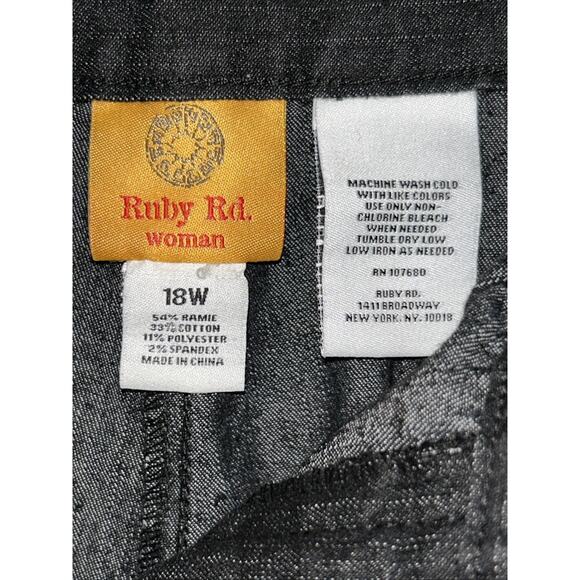 NWT Ruby Rd Woman 18W Black Jeans Wide Leg Pull On Stretch Denim Elastic Relaxed - Picture 6 of 11